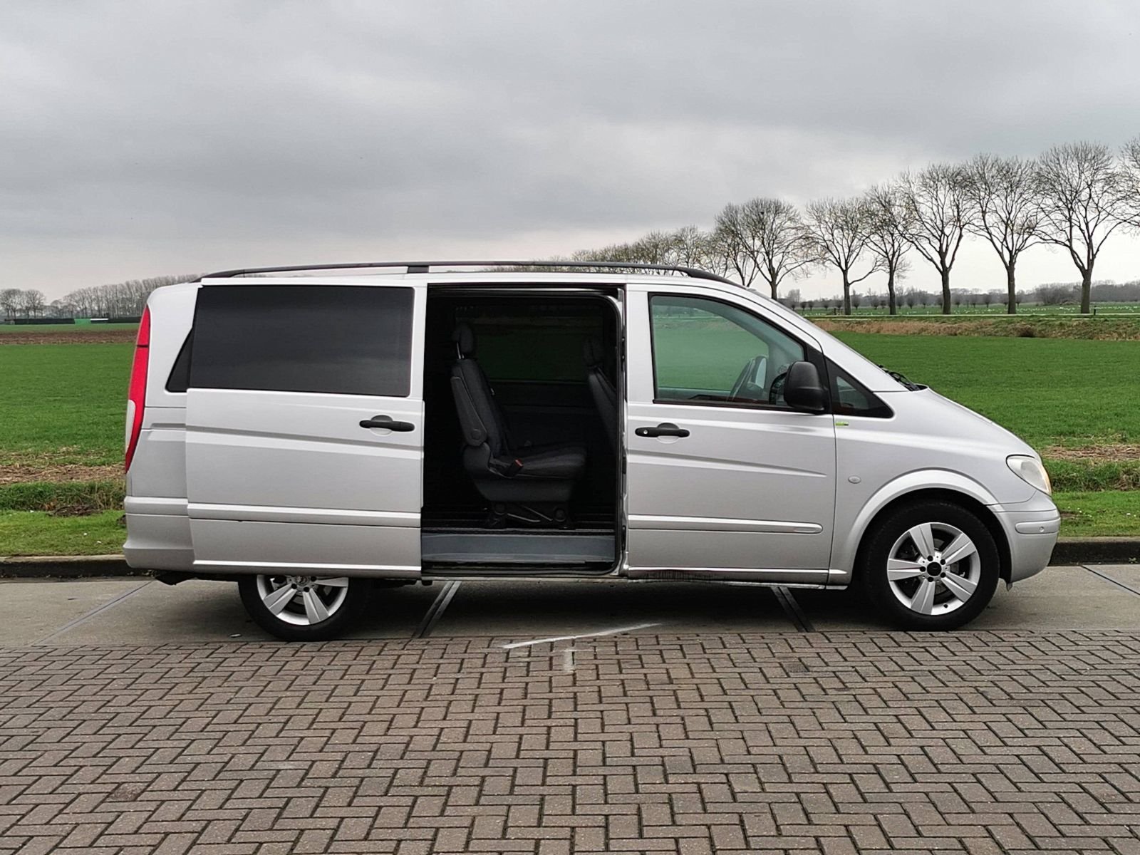 Van Mercedes Benz KOMBI 120CDI