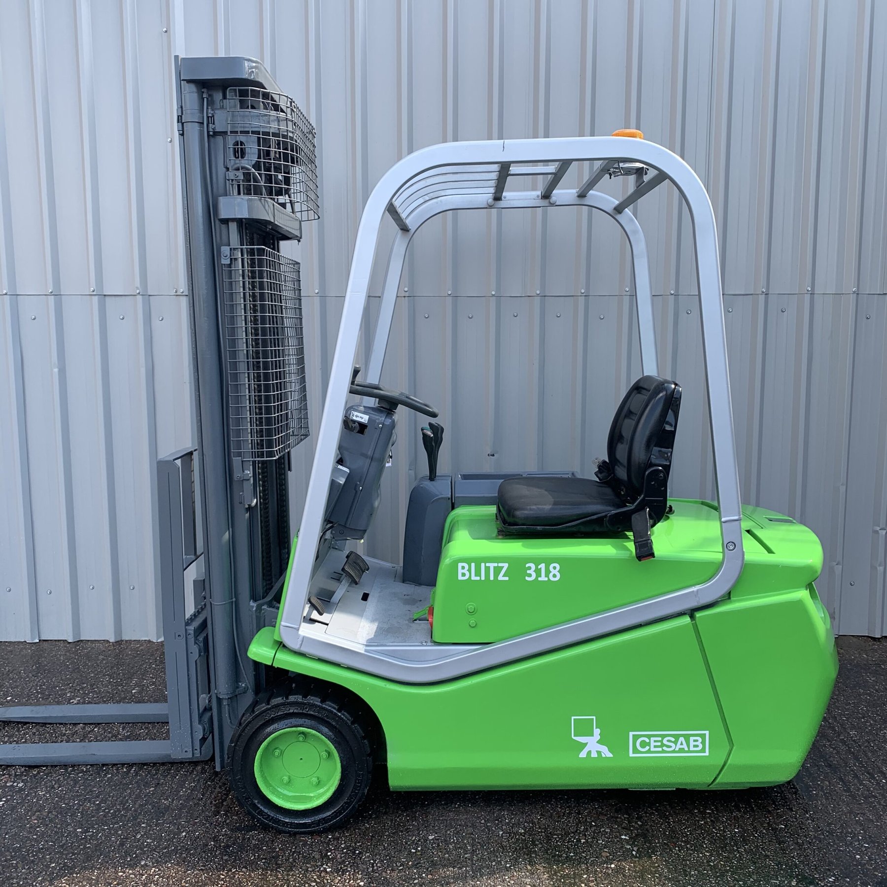 Wózki elektryczne Cesab BLITZ 300 AC