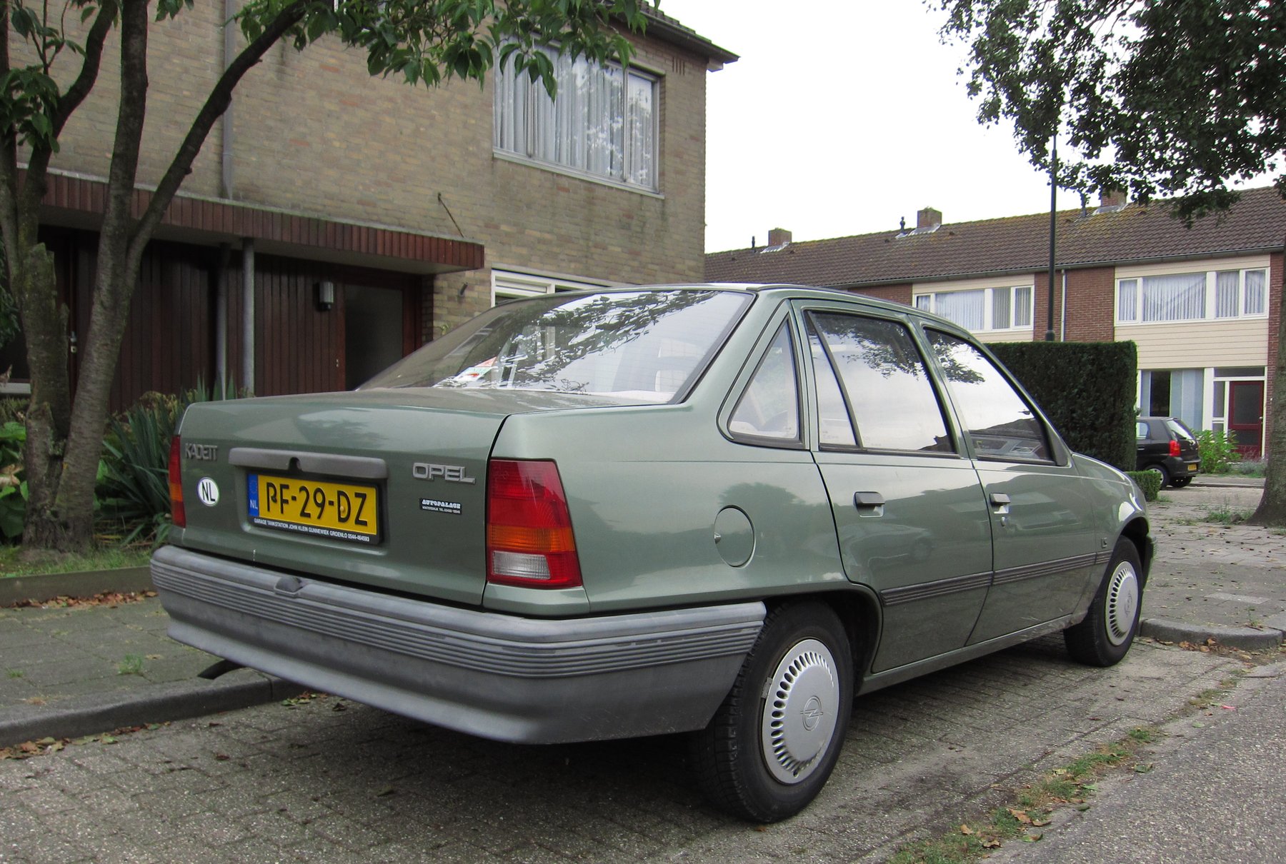 Van Opel KADETT 1.2 S