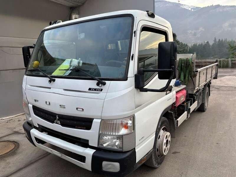 Truck Mitsubishi CANTER 7C14