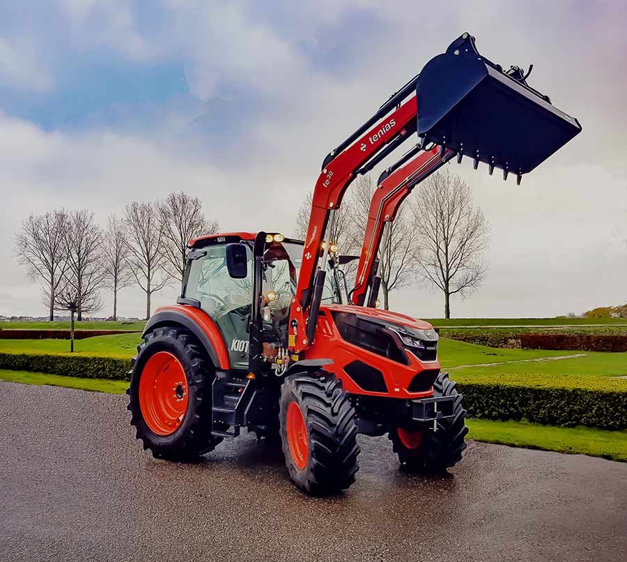 Traktor Kioti PX900A