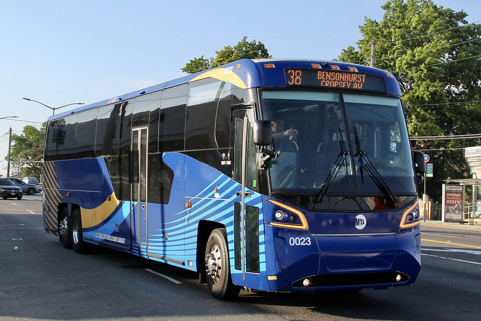 Truck Motor Coach Industries D45 CRT