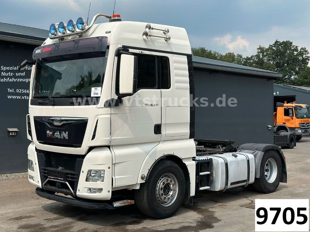 Truck MAN TGX 18.430 4x2 BL CH