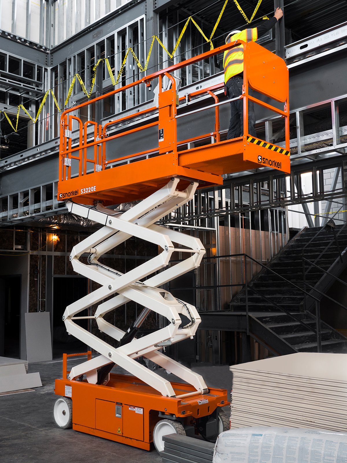 Arbeitsbühnen Snorkel S 3220 E