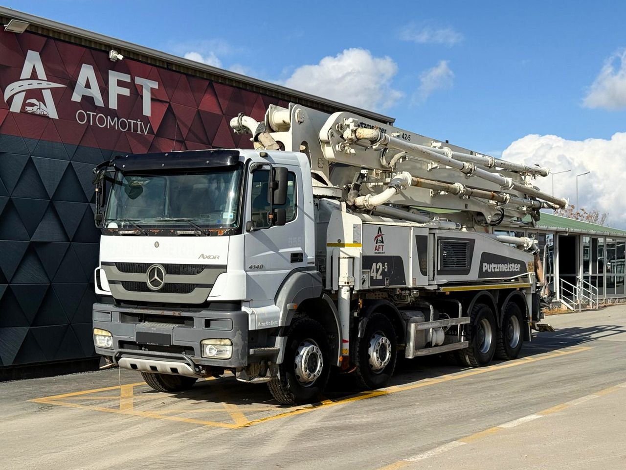 Truck Mercedes Benz 4140