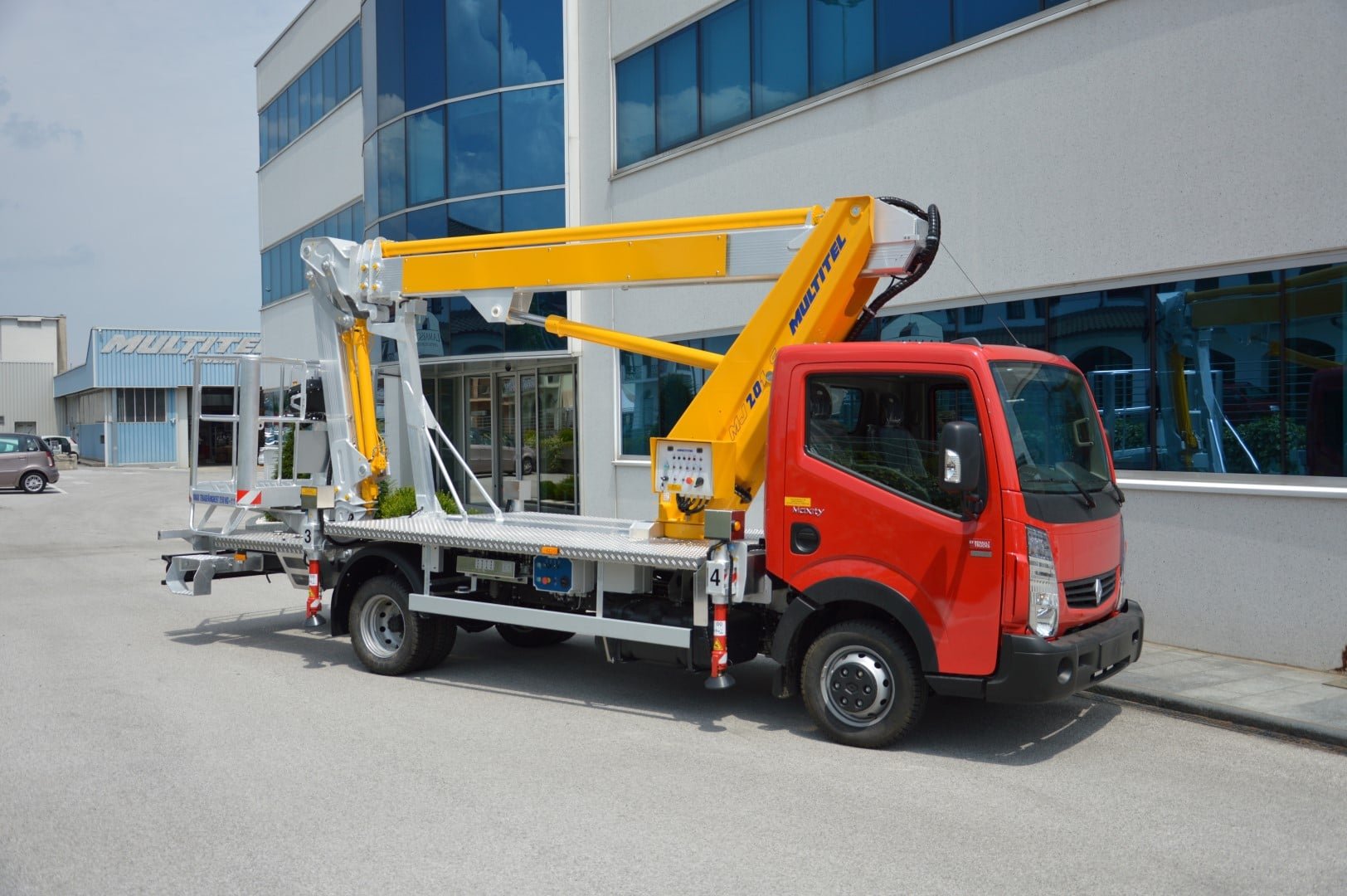 Van Renault MAXITY-MULTITEL MJ 201