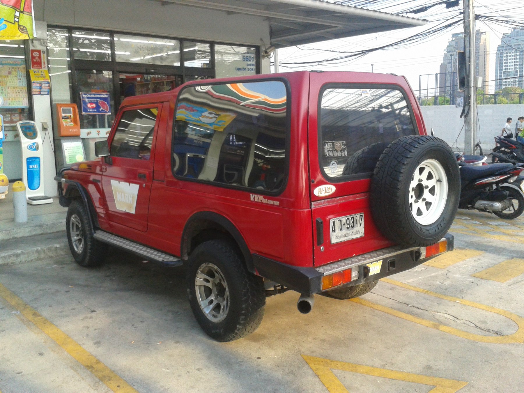 Van Suzuki SJ413-QJX