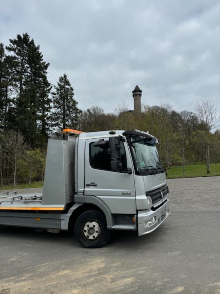 Truck Mercedes Benz 924 L ATEGO 3