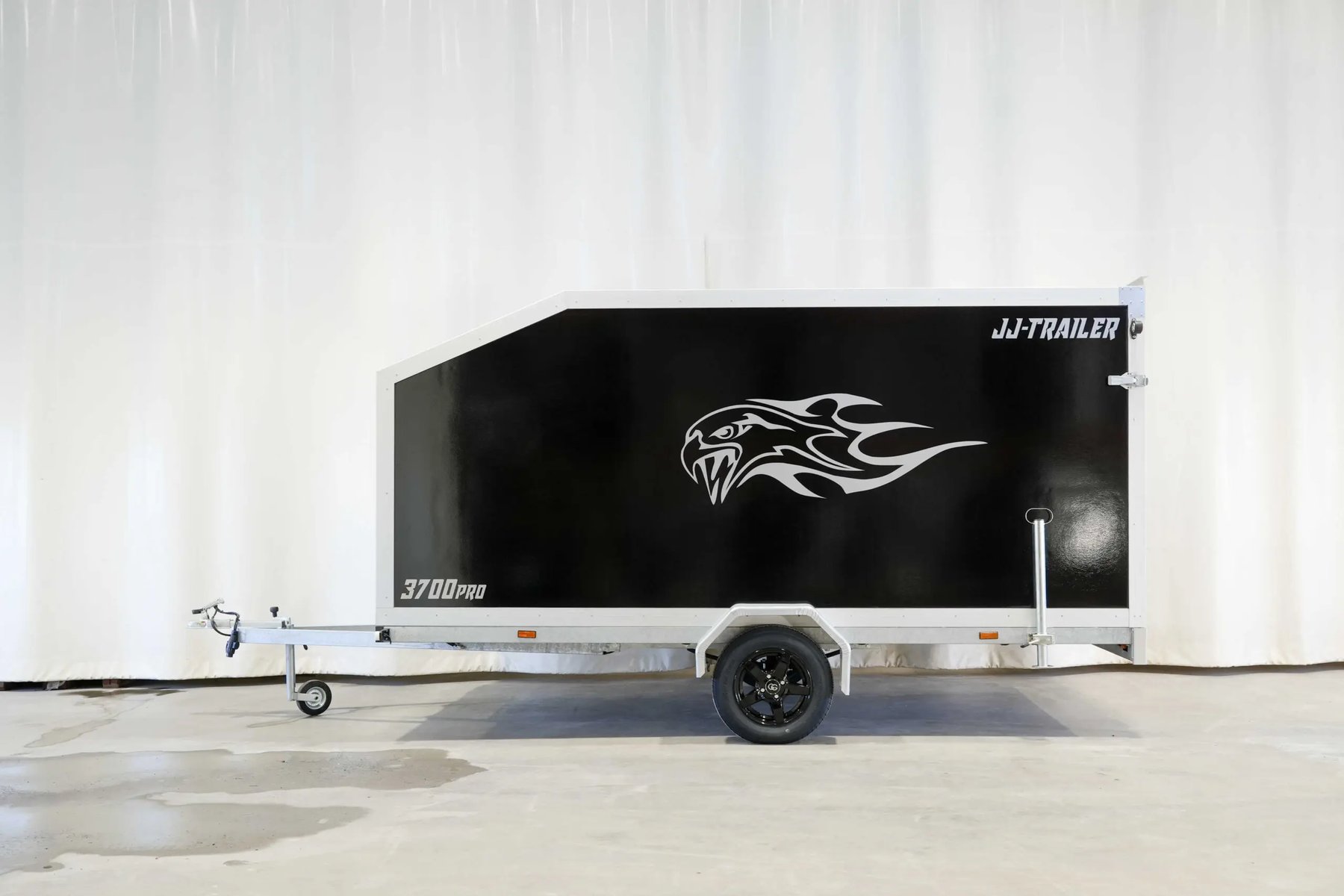 Przyczepki do 750 kg Jj Trailer 3700 XLT