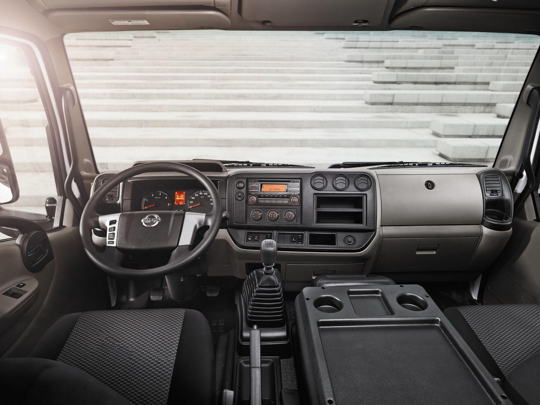 Truck Nissan NISSAN NT500
