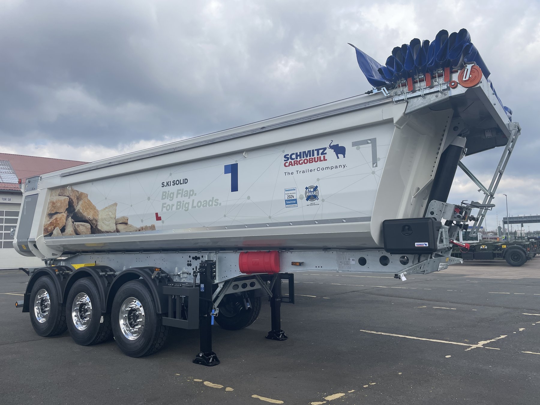Schmitz Cargobull S.KI SOLID