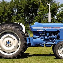 Ford 8240 4WD