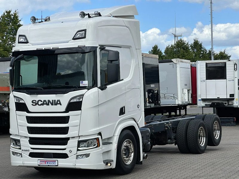 Truck Scania R 660 B6x2*4NB