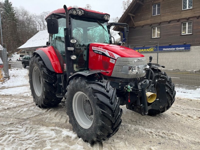 Tractor McCormick B250