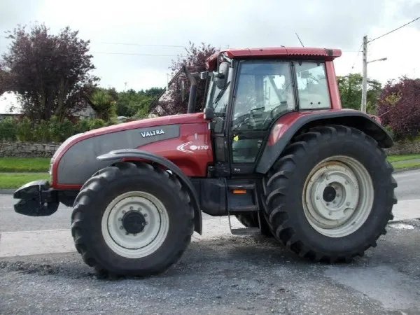 Tractor Valtra T-170C HCR