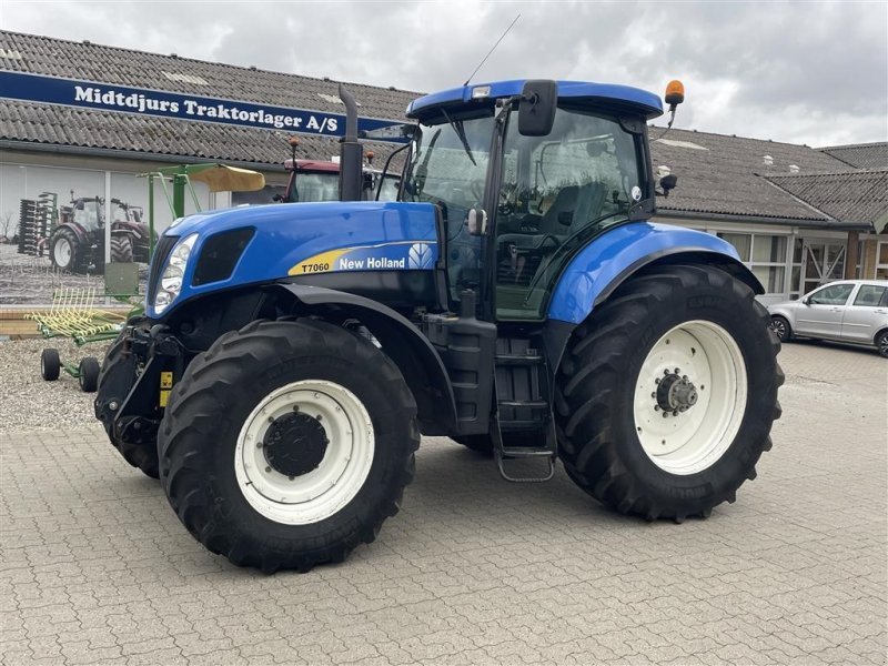 Tractor New Holland T 7060