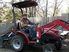 Mahindra 1815 HST