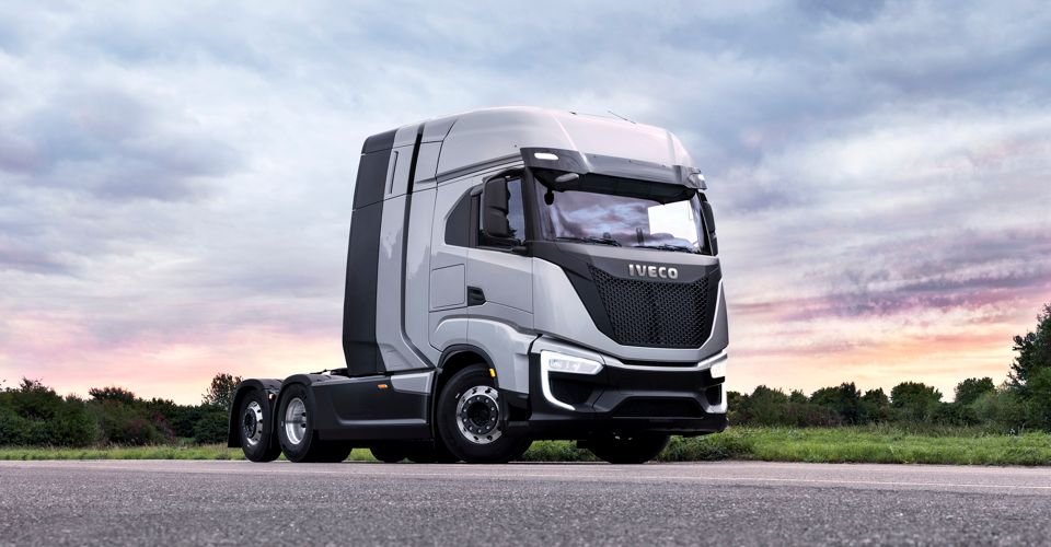 Truck Iveco AD290SY/FS BEV