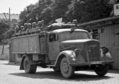 Opel K 8266