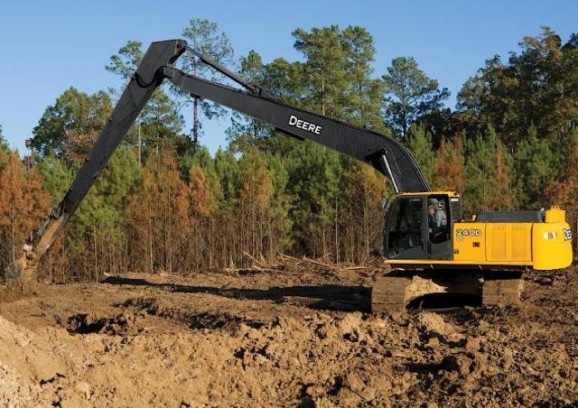 Excavator Dancat 240D backhoe