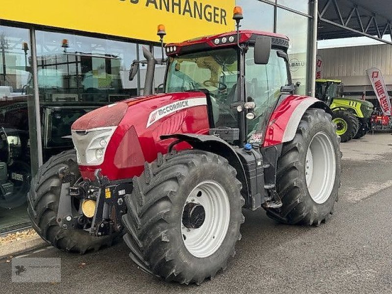 Traktor McCormick X7.670