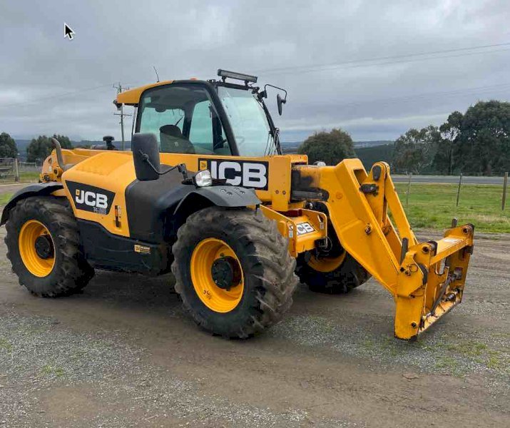 Farmyard equipment JCB 541-70 AGRI Xtra