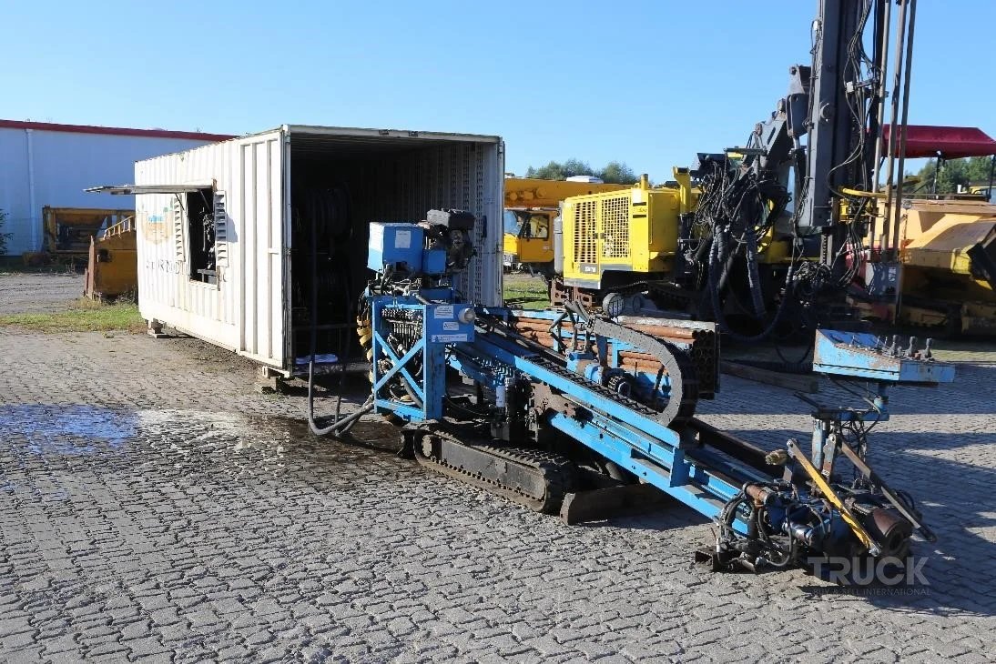 Budowa rurociągów TRACTO-Technik Grundodrill 18 N
