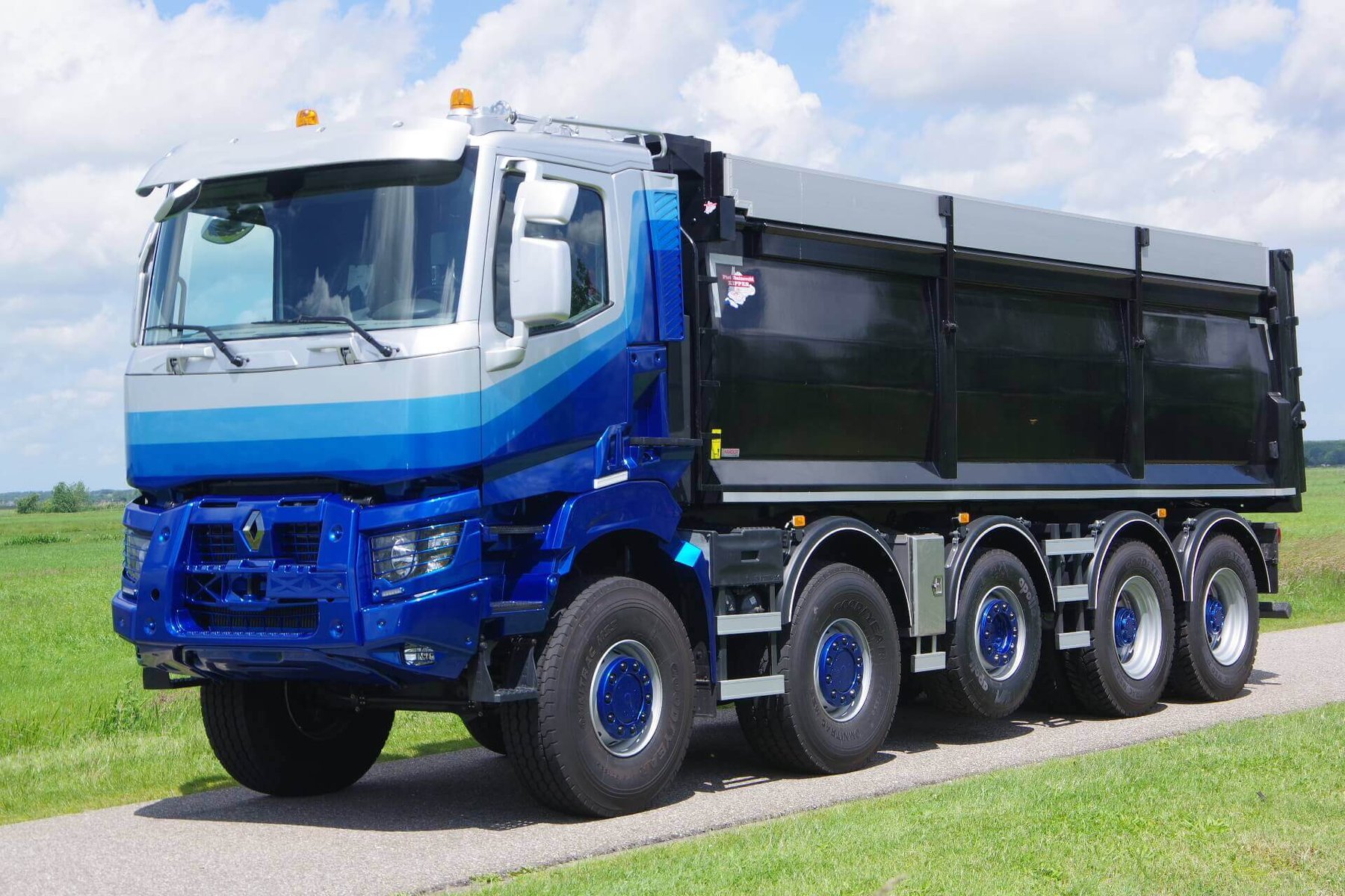 Lastwagen Renault 10X8 MIDLIFT
