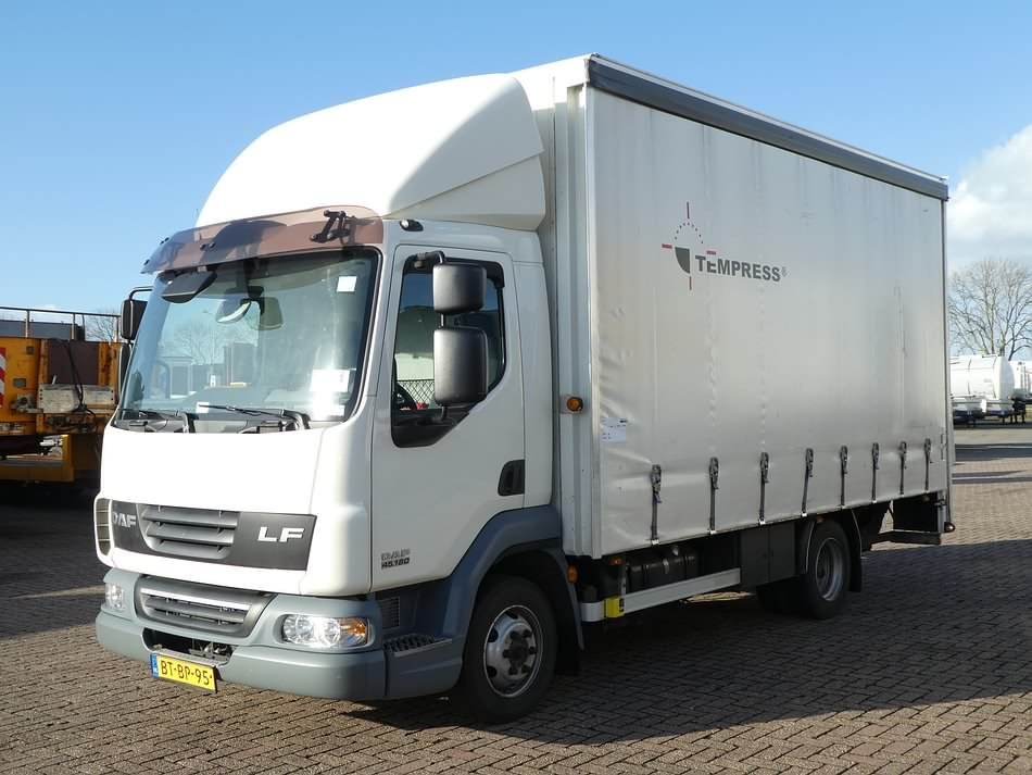 Truck DAF FALF45180E08
