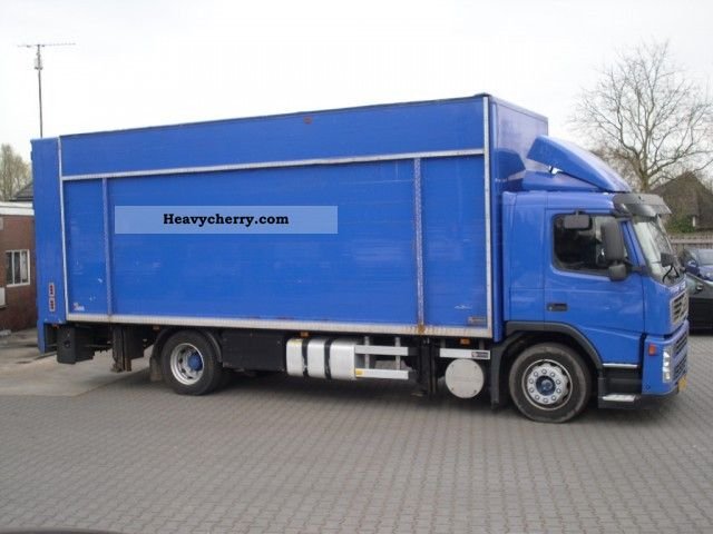 Lastwagen Volvo 9 4X2TFAL7.1RAD-A4