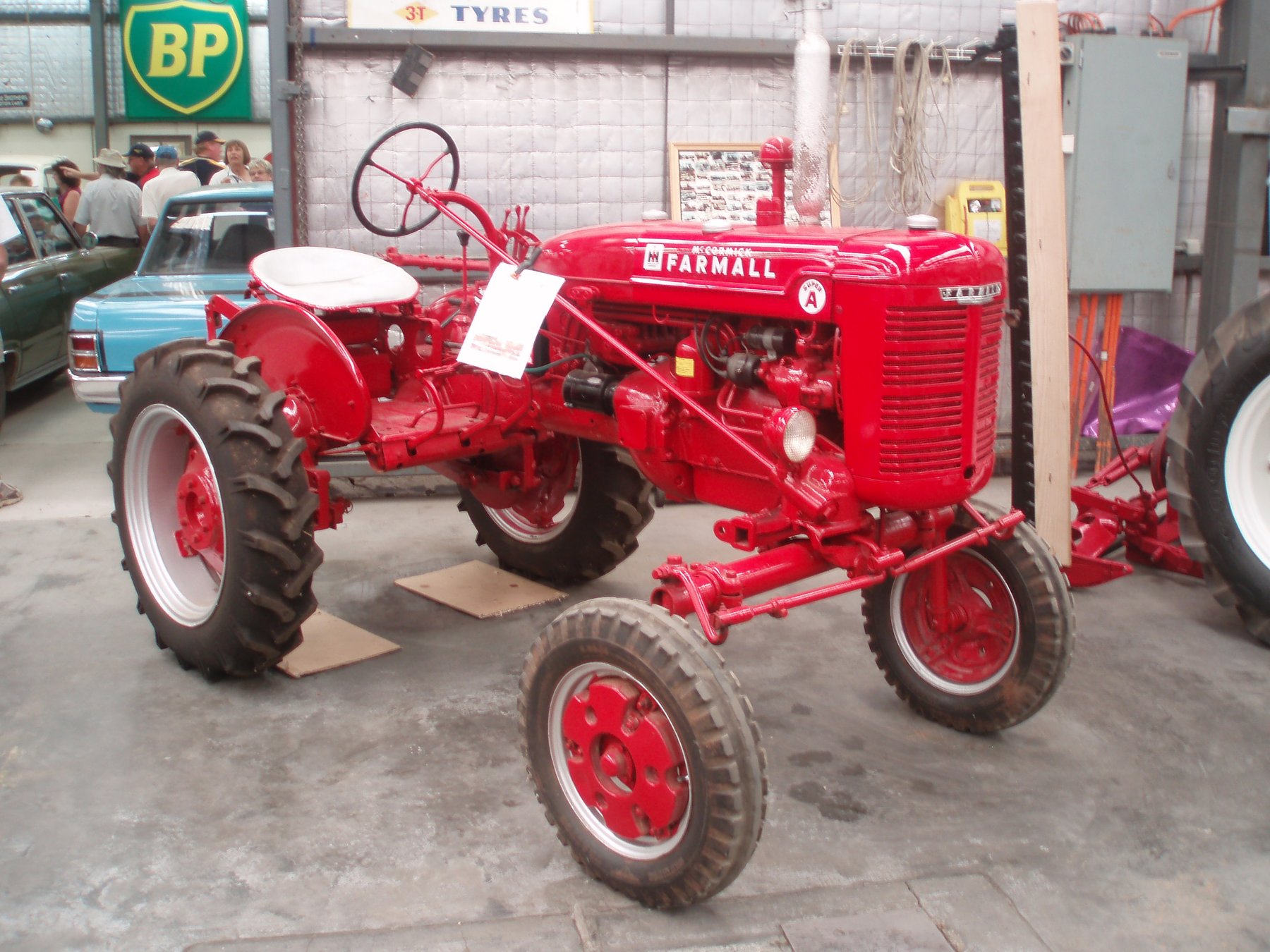 Tractor Farmall McCormick Farmall Super A