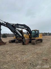 John Deere 210G LC