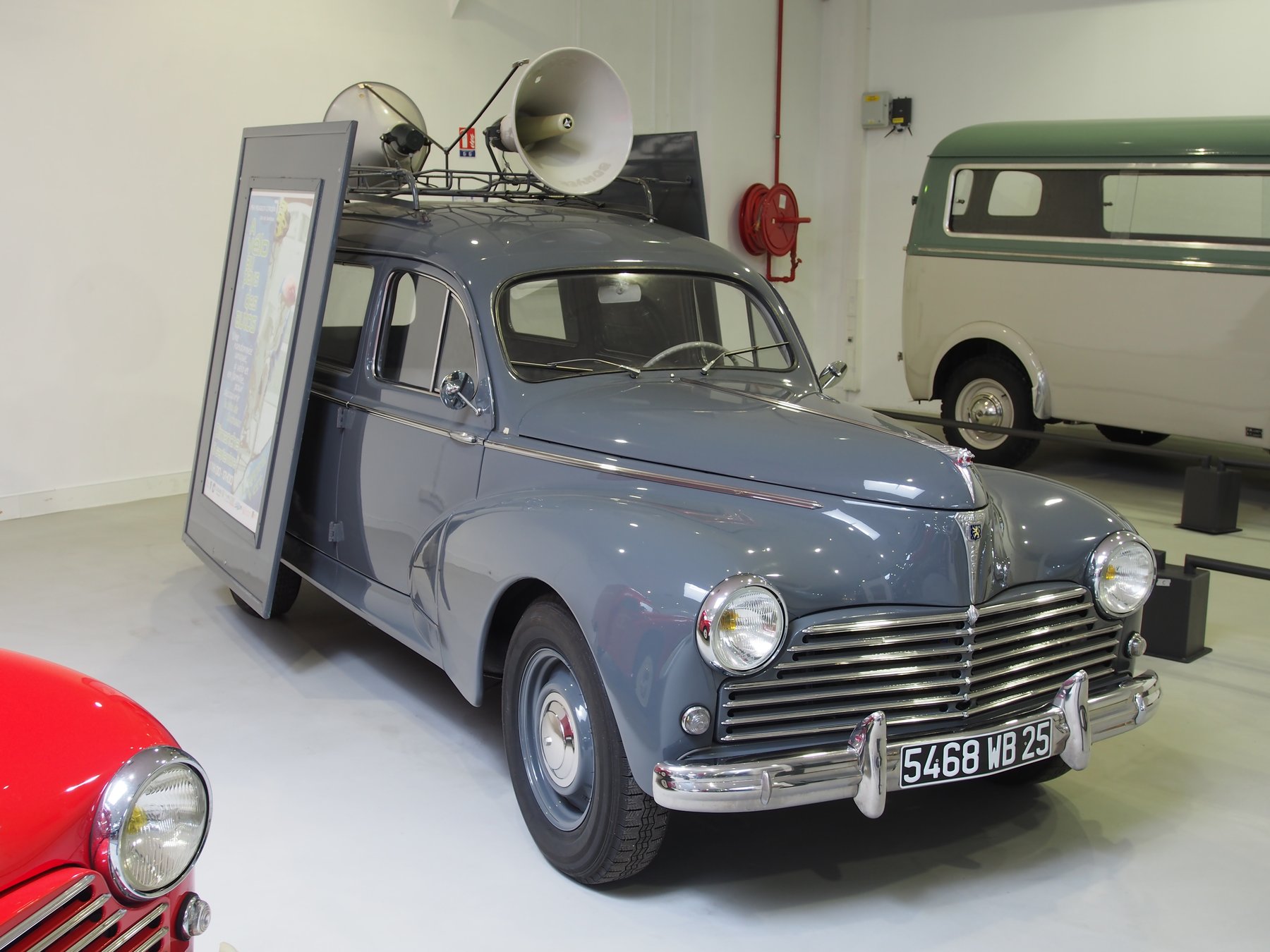 Van Peugeot 203 C 5