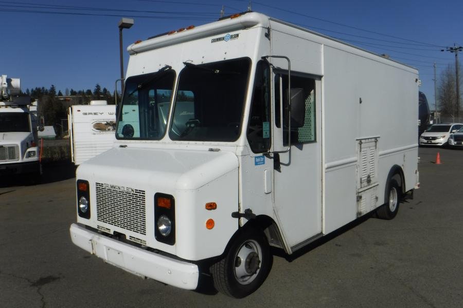 Truck Chevrolet GRUMMAN OLSON