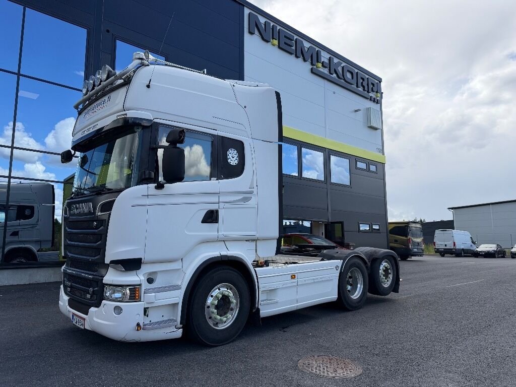 Truck Scania R 620 CB 6X2 HNZ