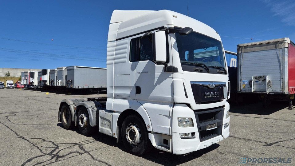 Truck MAN TGX 26.480 6X2/4 BLS