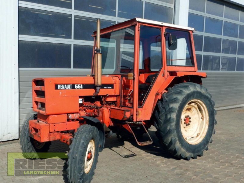 Tractor Renault 551/551.4