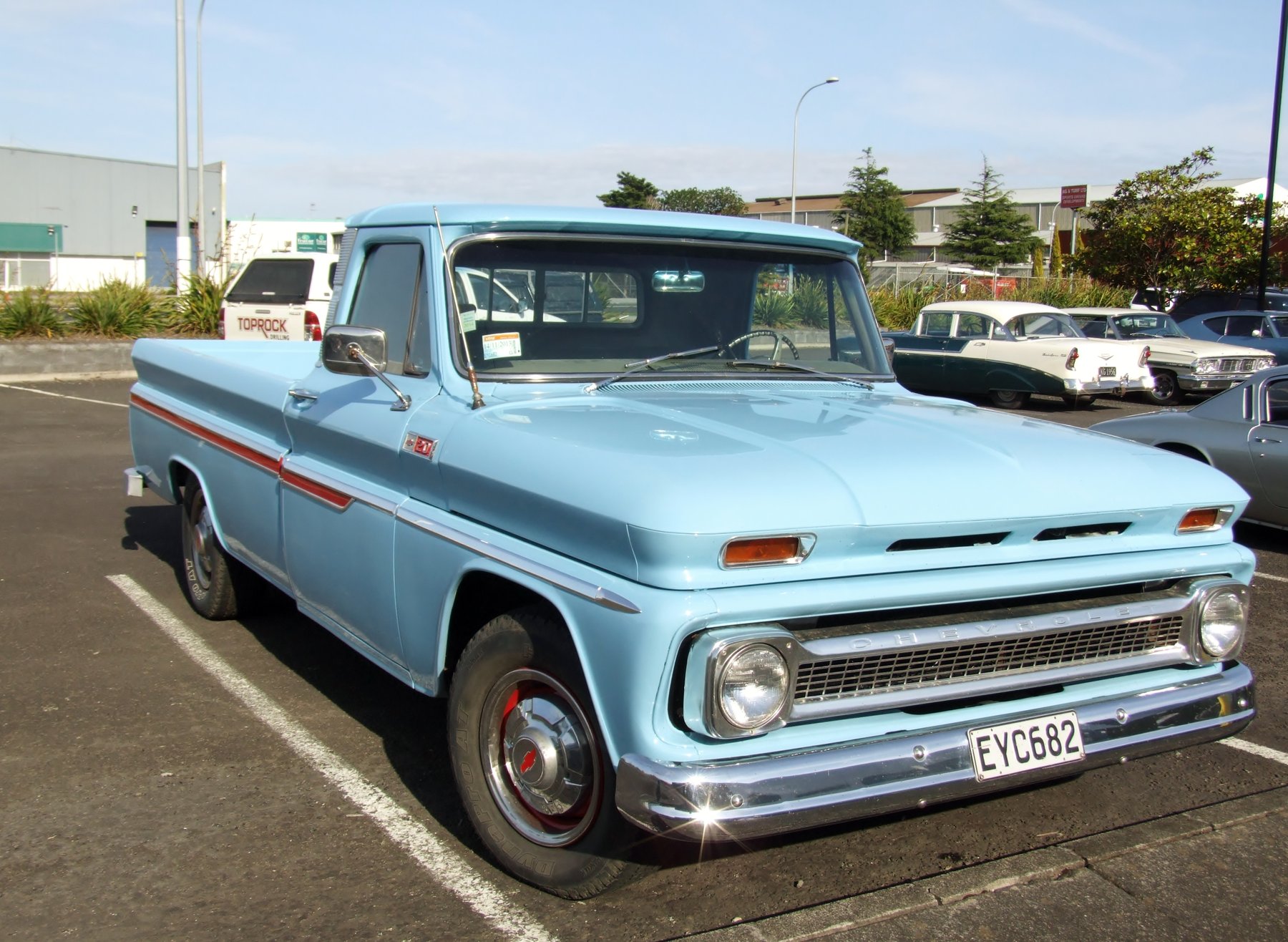 Van Chevrolet C-20 SERIES