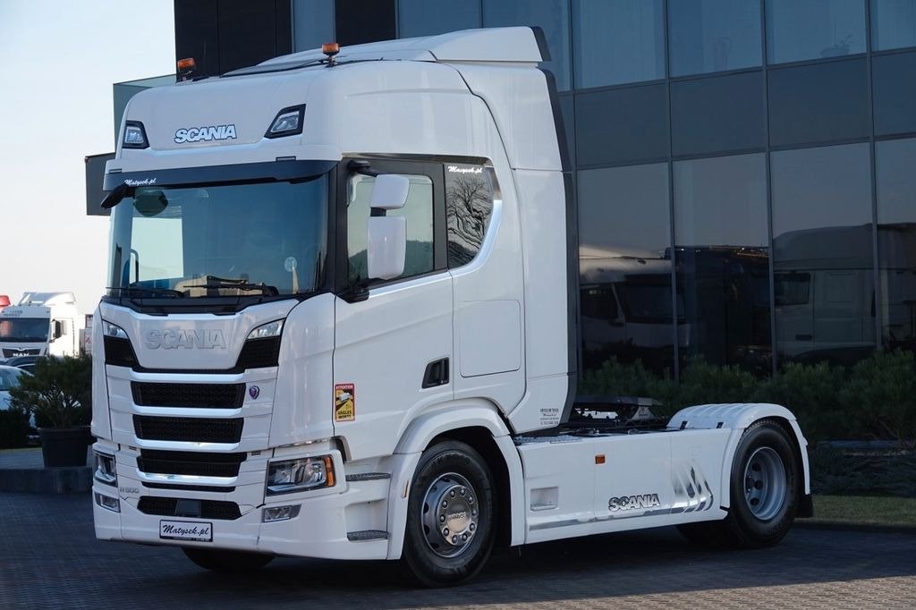 Light trailers up to 750 kg Carry 500