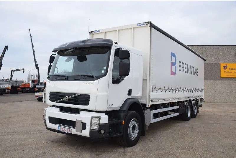 Truck Volvo FE 300