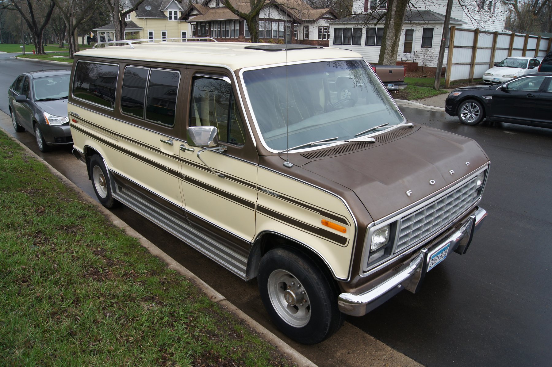 Van Ford CLUB WAGON