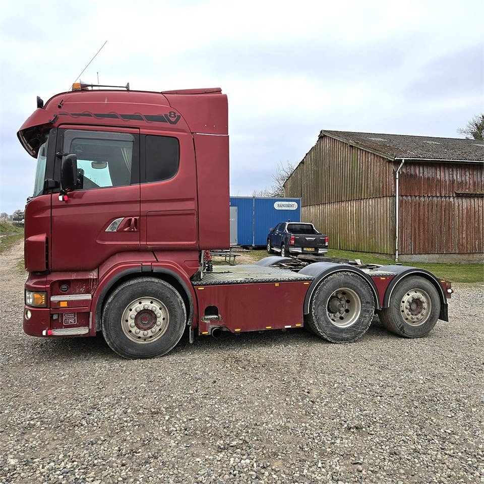 Truck Scania R560 LB