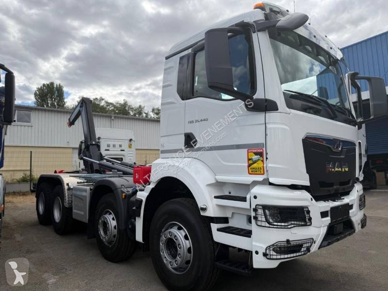 Lastwagen MAN TGS 35.440 8X4