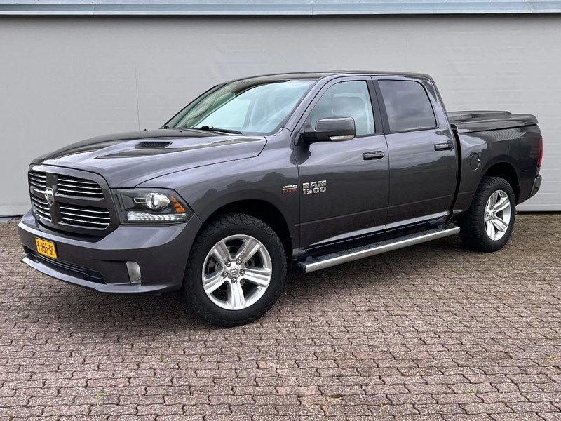 Van Dodge RAM 1500 V8 PICK UP