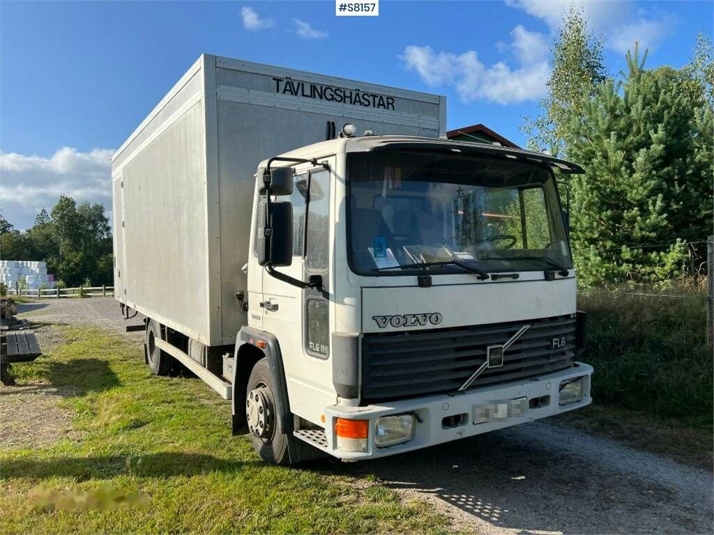 Truck Volvo FL 608 4X2