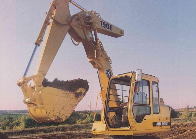 John Deere 190E