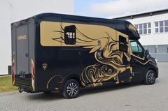 Paragan Horseboxes EQUISTAR 3
