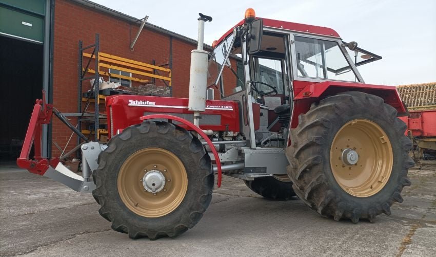 Traktor Schlüter Schlüter Compact 950T (TV)
