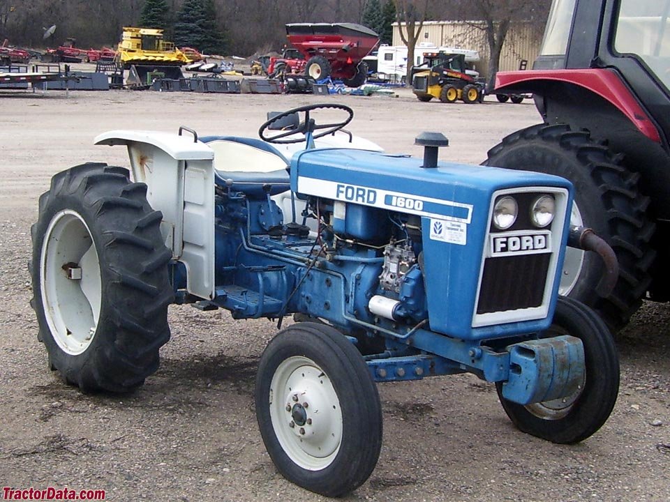 Tractor Ford 1600