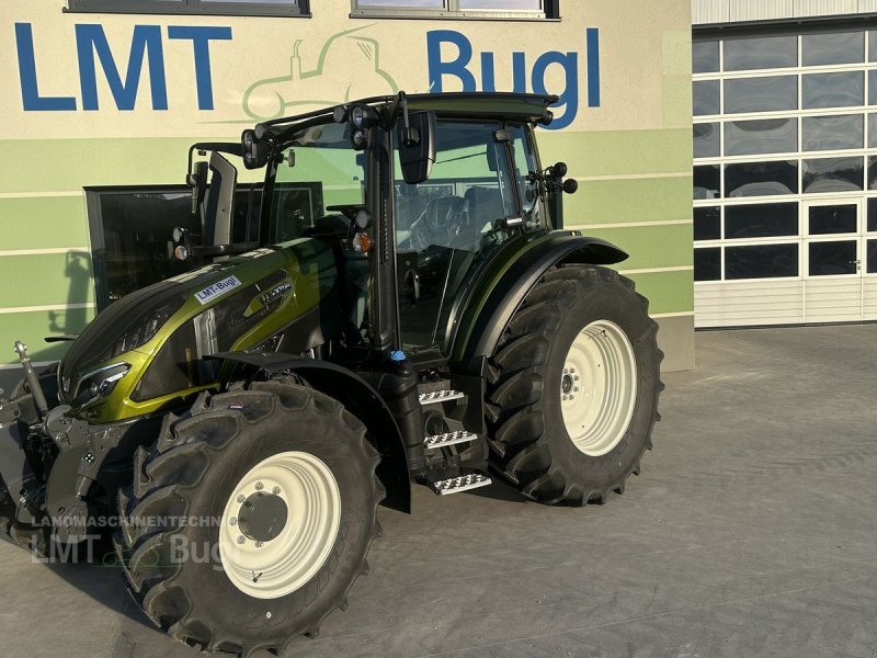 Tractor Valtra G115
